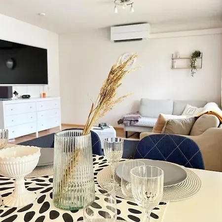 Of Arctic Circle Apartment